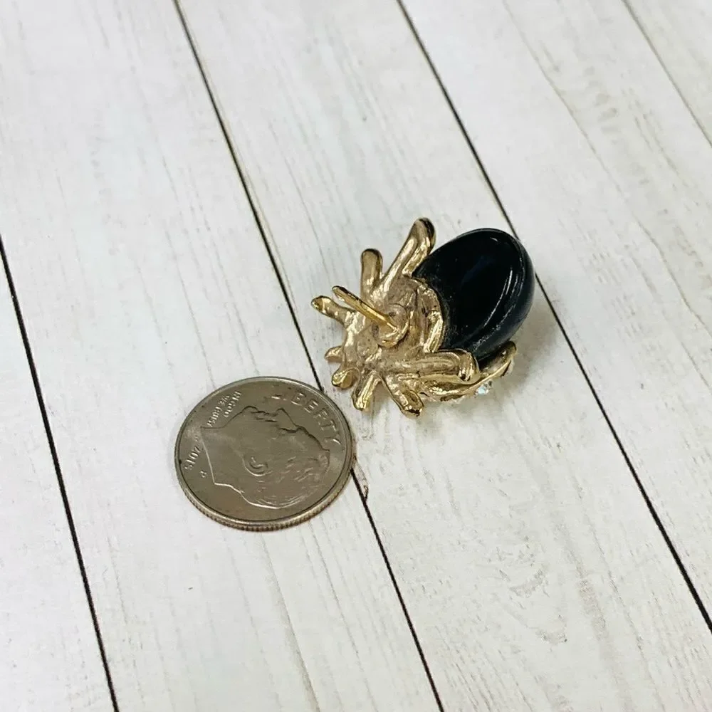 Crystal Gold Black Bug Pin‎